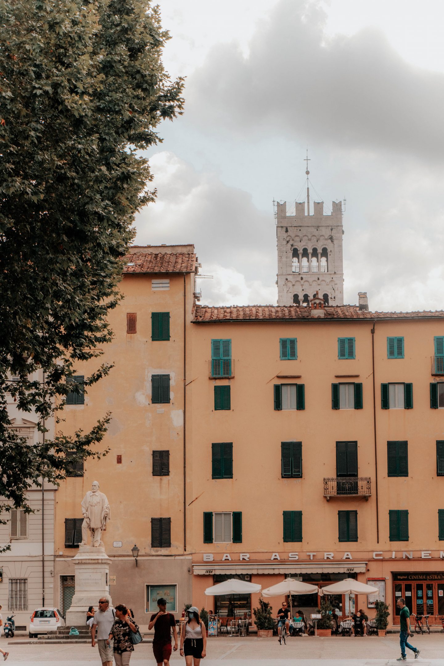 travel to lucca italy