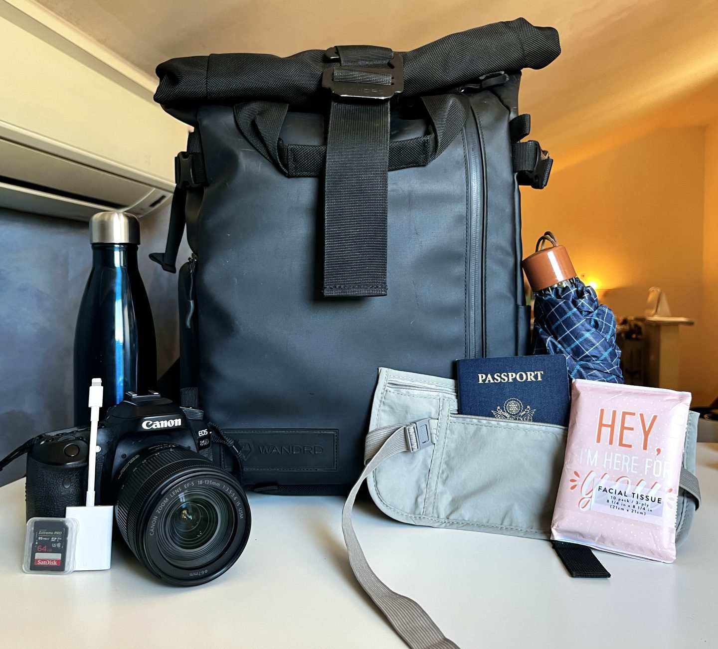 women's essential travel kit