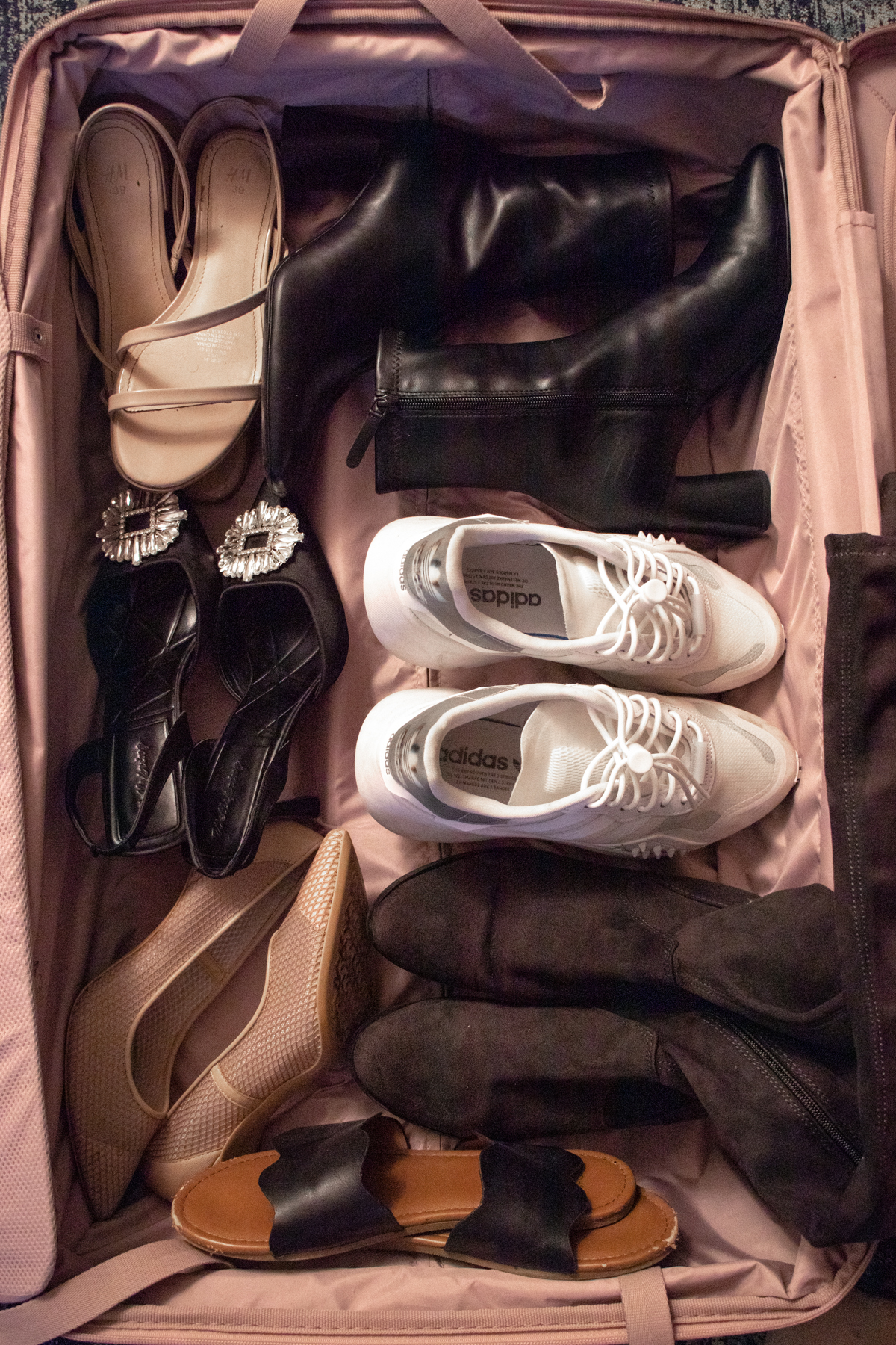 How to Pack Shoes for Travel