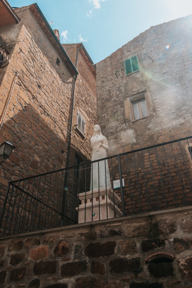Pitigliano, Italy: The Ultimate Guide to Southern Tuscany's Most