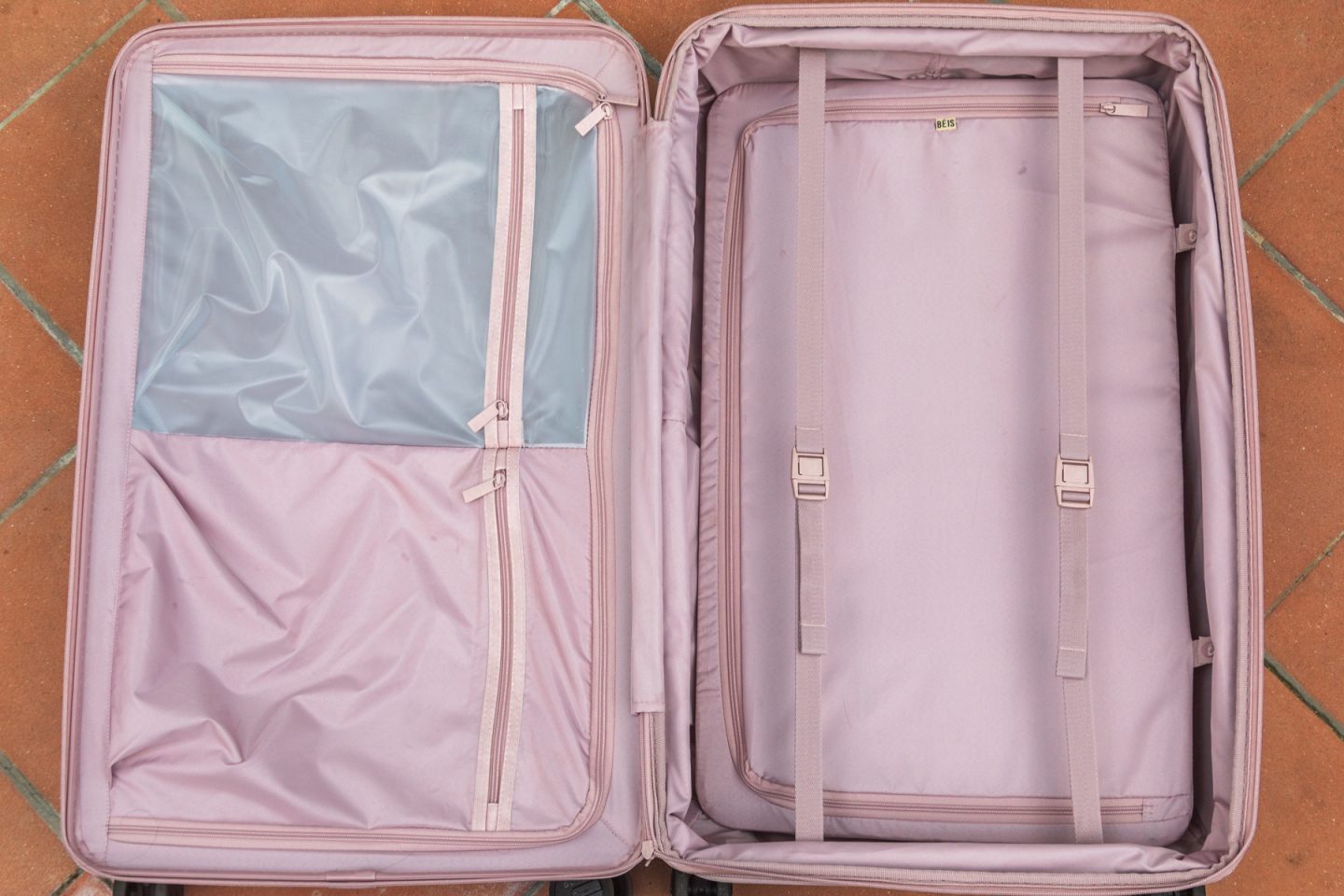 Beis Luggage Sizer Challenge: Personal item or Carry on? 