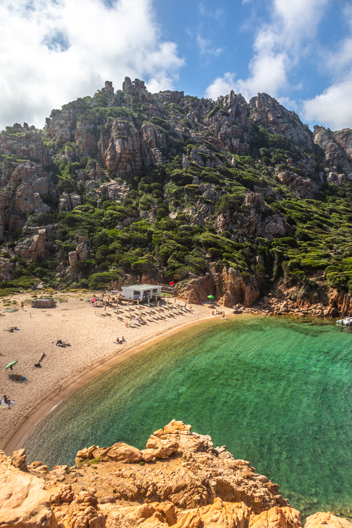 How to Visit Li Cossi Beach (Spiaggia Li Cossi) in Sardinia, Italy
